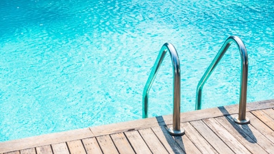 ¿Necesitas analizar el agua de tu piscina?